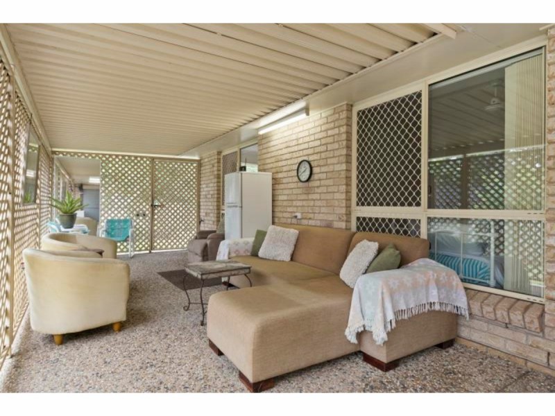 77 Leamington Street, Berserker QLD 4701